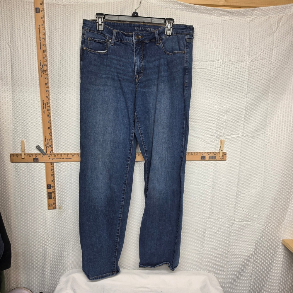 Falls Creek Womens Straight Leg Jeans Blue Medium Wash Size 14 Stretch Denim